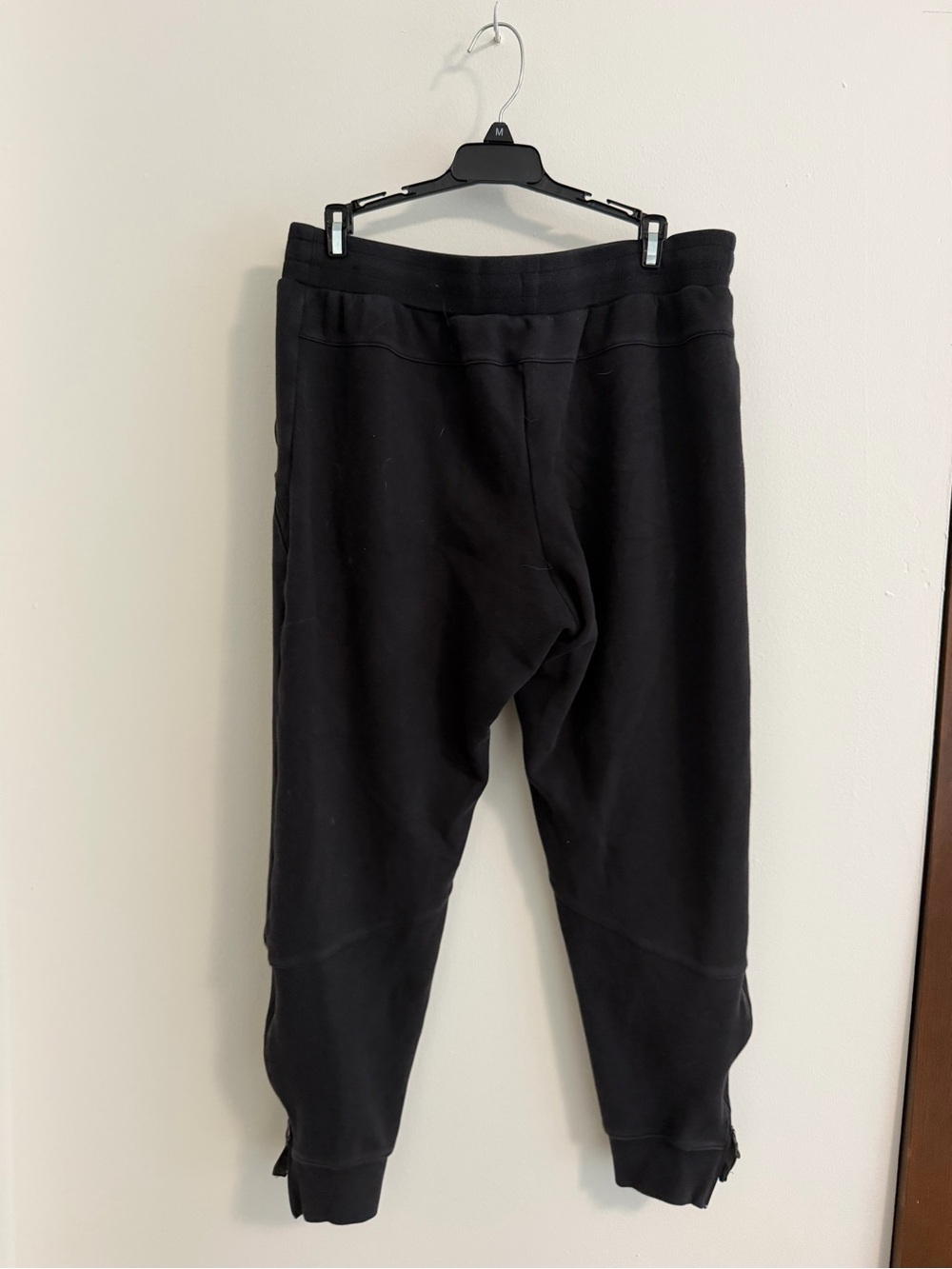 Men's Black Zip-Cuff Joggers - Comfortable Everyday Sweatpants